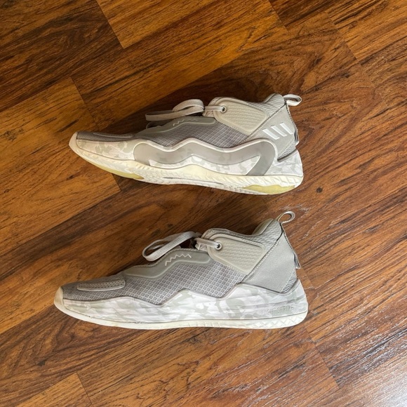 EUC Adidas Hoops Sneakers (Men’s size 10) - Picture 4 of 7